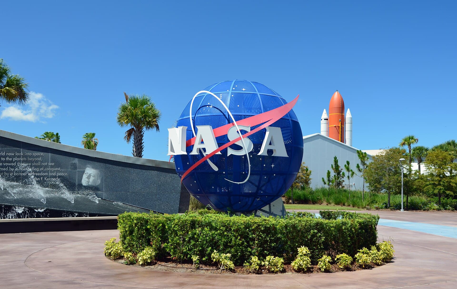 Kennedy Space Center Visitor Complex, photo 1