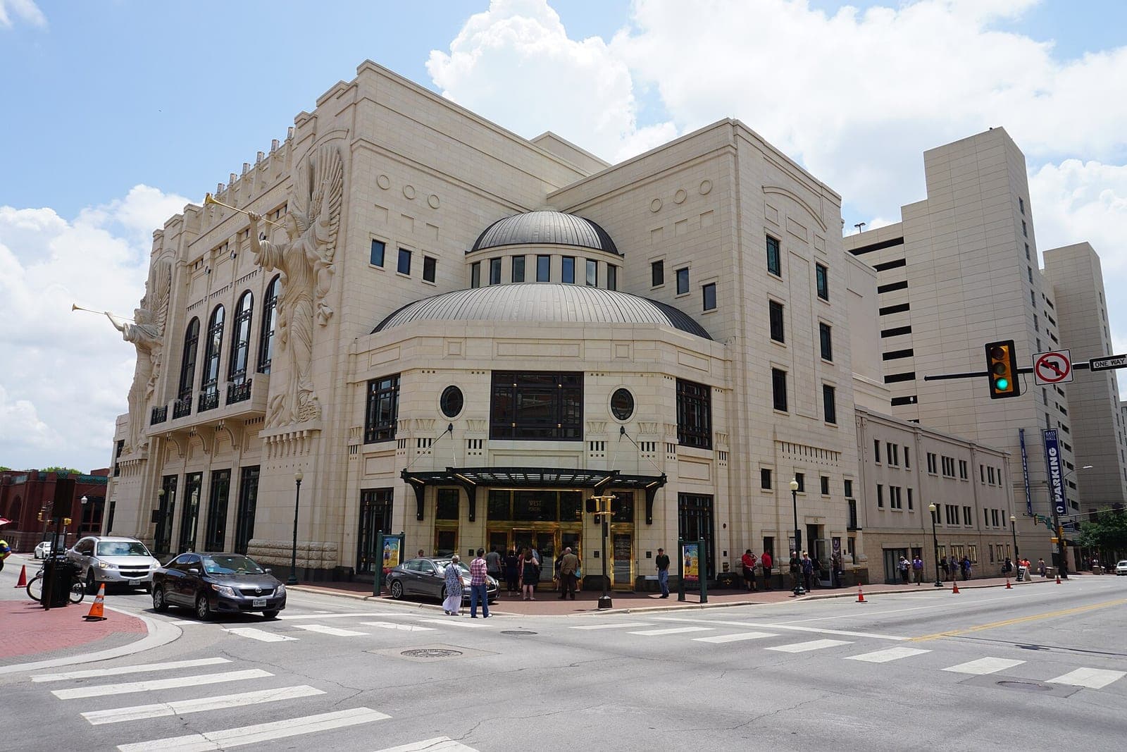 Sheraton Fort Worth Downtown Hotel