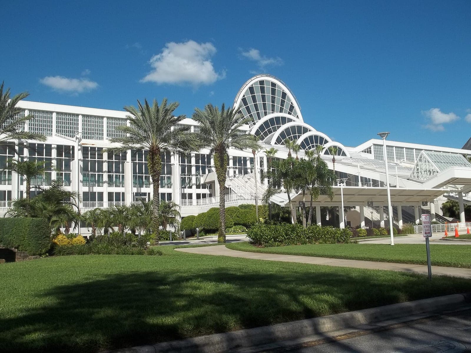 Tru by Hilton Orlando Convention Center Area
