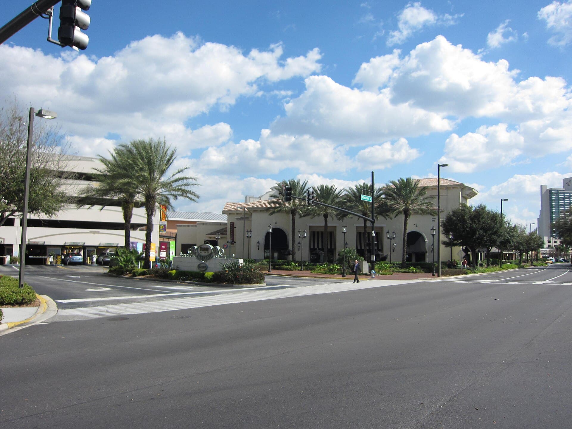 Universal's Endless Summer Resort - Dockside Inn and Suites, photo 1
